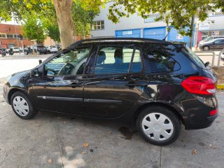 Renault Clio grand tour 2011