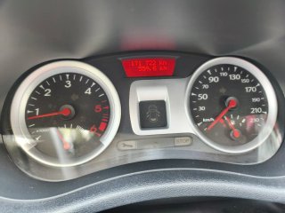 Renault Clio grand tour 2011
