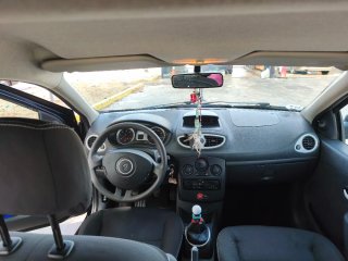 Renault Clio grand tour 2011