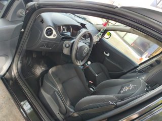 Renault Clio grand tour 2011