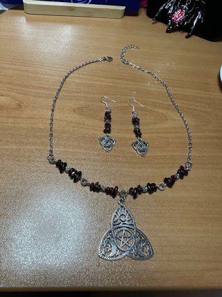 Set collana/orecchini esoterici protezione granato