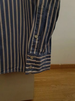Camisa Rayas Azul y Blanca
