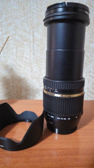 Tamron 18-270mm f/3.5-6.3 VC para Canon