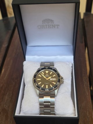 Reloj Orient Kamasu negro cristal zafiro
