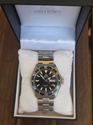 Reloj Orient Kamasu negro cristal zafiro