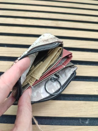 Monedero triple Anekke