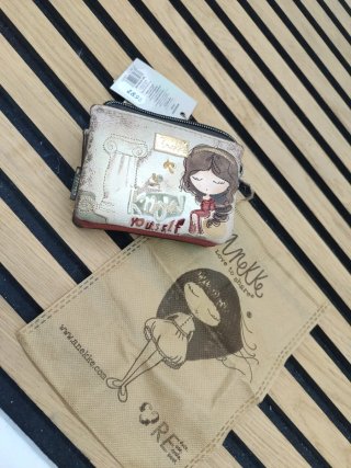 Monedero triple Anekke