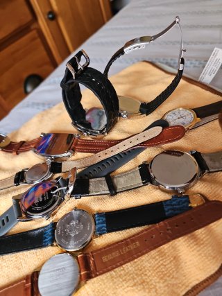 Lotto di 10 orologi funzionanti