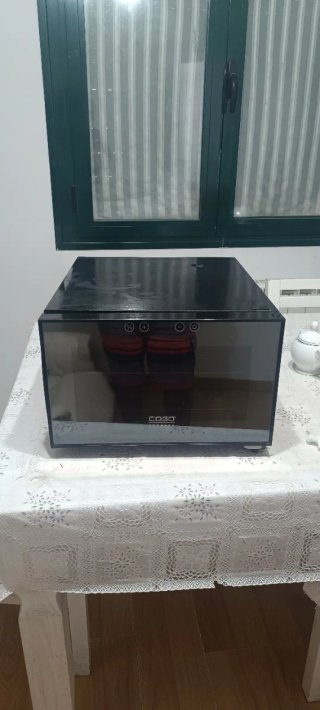Vinoteca / Botellero
