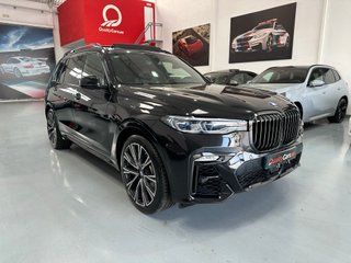BMW X7 2021