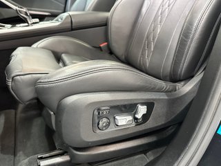 BMW X7 2021