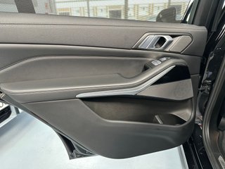 BMW X7 2021