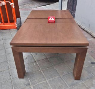 Mesa de centro elevable de madera