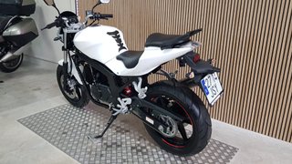 HYOSUNG GT 125 COMET
