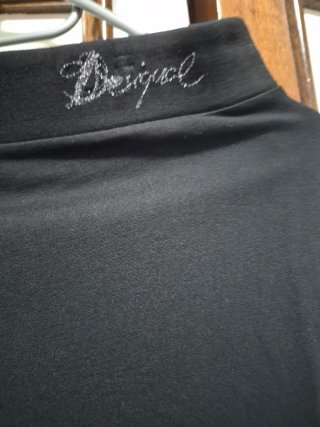 Pantalones Desigual negros con pedrería