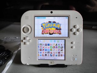 Nintendo 2DS Rossa + 70 giochi + Caricatore