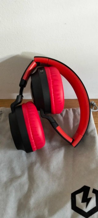 Auriculares Bluetooth Rojos y Negros Niños
