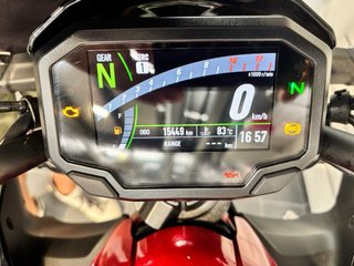 Kawasaki Z650 Naked Negra/Roj