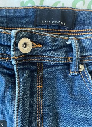 Vaquero corto hombre azul