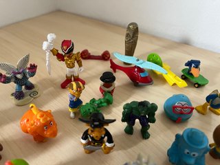 Lote +50 Figuras Kinder Vintage