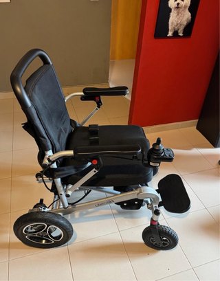 Silla de ruedas eléctrica Libercar Aura