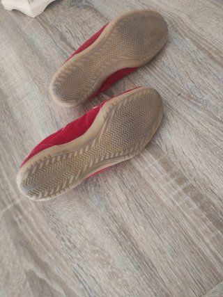 Zapatillas rojas