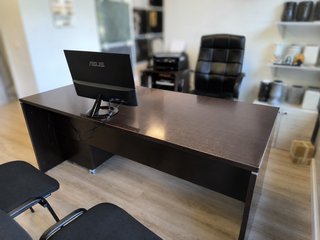 Mesa escritorio para oficina y hogar