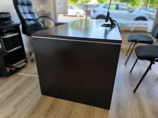 Mesa escritorio para oficina y hogar