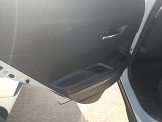 Toyota C-HR 1.8 125H Advance 90 kW (122 CV)