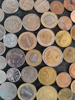 Lote Monedas Extranjeras Varias