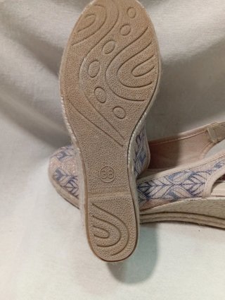 Alpargatas cuña mujer beige y azul