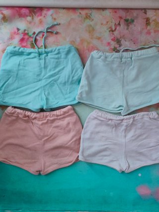 Lote 4 shorts jogging Mi Canesú