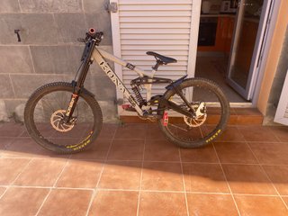 Kona Stab Deluxe DH Bike