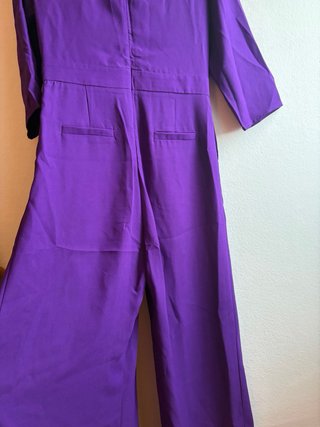 Mono violeta