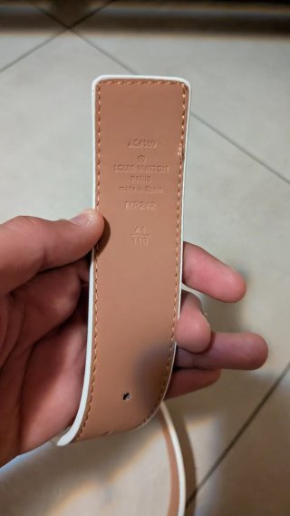 Cintura Louis Vuitton Bianca Argento