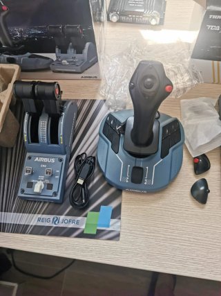 Thrustmaster TCA Quadrant Add-On Airbus