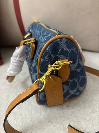 Bolso Coach Azul con Brillantes