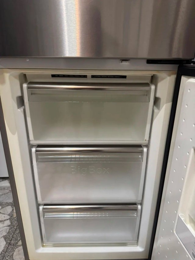 FRIGORIFERO SIEMENS 2,00m A++ INOX