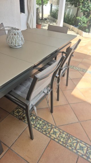 Mesa jardín extensible + funda, 6 sillas y cojines