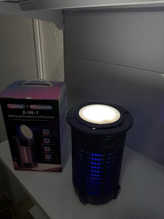 Lámpara Antimosquitos 2 en 1 + Linterna LED