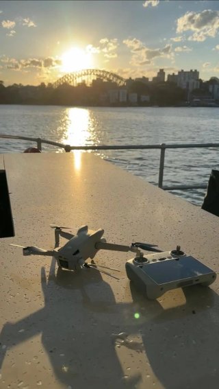 DJI Mini 3 con control DJI RC