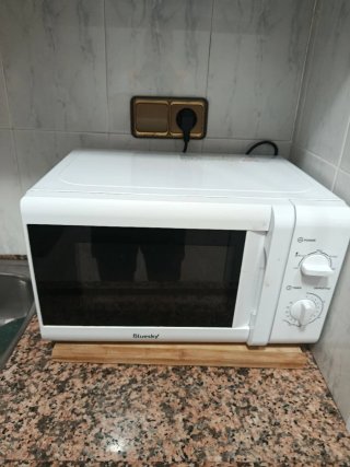 Microondas Carrefour Blanco