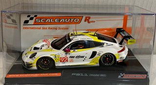 Scalextric Scaleauto Porsche 911 (992) le mans'24