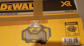 Altavoz Dewalt DCR027