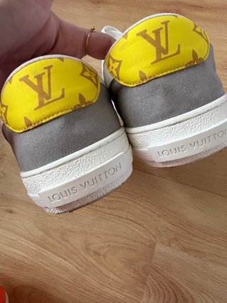 Sneakers Louis Vuitton Bianche e Grigie