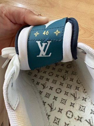 Sneakers Louis Vuitton Bianche e Grigie