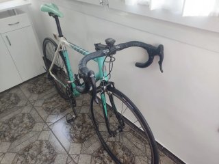 Bicicleta Bianchi Via Nirone