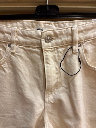 Bermudas Mango Beige