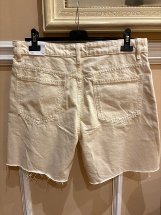 Bermudas Mango Beige