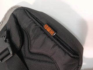 Bandolera Lowepro SlingShot 200AW. Mochila